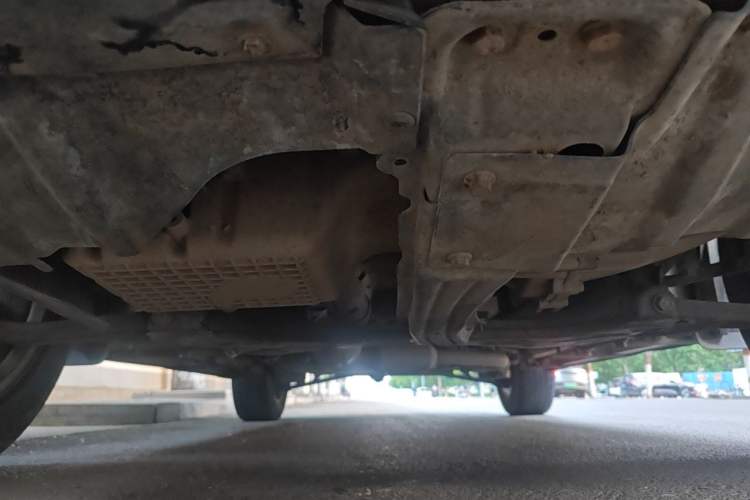 Used Chery Tiggo 3 2014 1.6L Manual Zhishang Edition Chassis Front