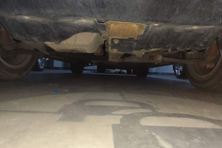 Used Chery Tiggo 3 2014 1.6L Manual Zhishang Edition Chassis Front