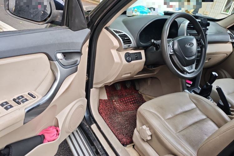Used Chery Tiggo 3 2014 1.6L Manual Zhishang Edition Driver Seat