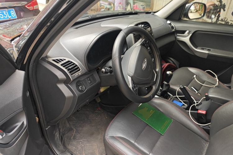 Used Chery Tiggo 3 2014 Magic Edition 1.6L Manual Smart Version Driver Seat