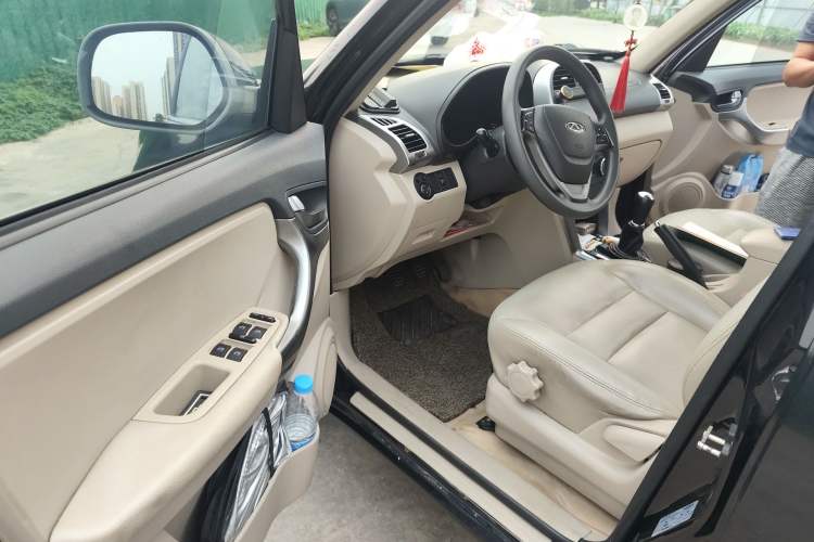 Used Chery Tiggo 3 2014 1.6L Manual Zhishang Edition Driver Seat