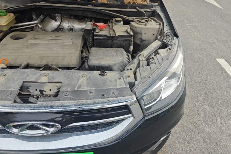 Used Chery Tiggo 3 2014 1.6L Manual Zhishang Edition Engine Bay Left