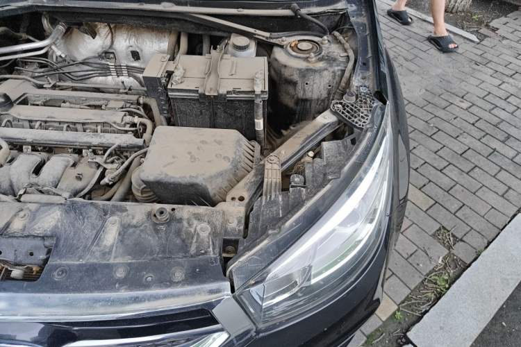 Used Chery Tiggo 3 2014 1.6L Manual Fashion Edition Engine Bay Left