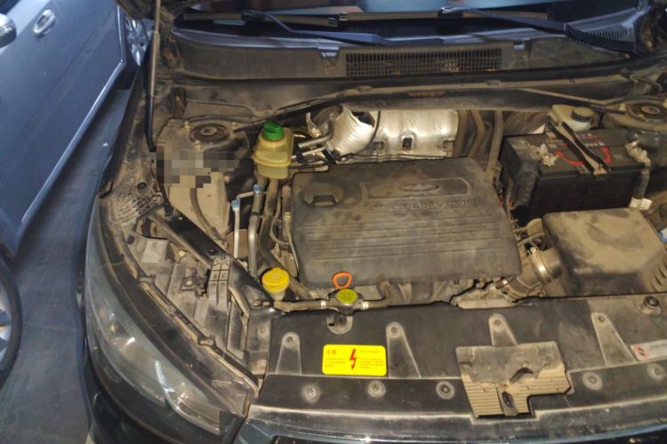 Used Chery Tiggo 3 2014 1.6L Manual Zhishang Edition Engine Bay Right