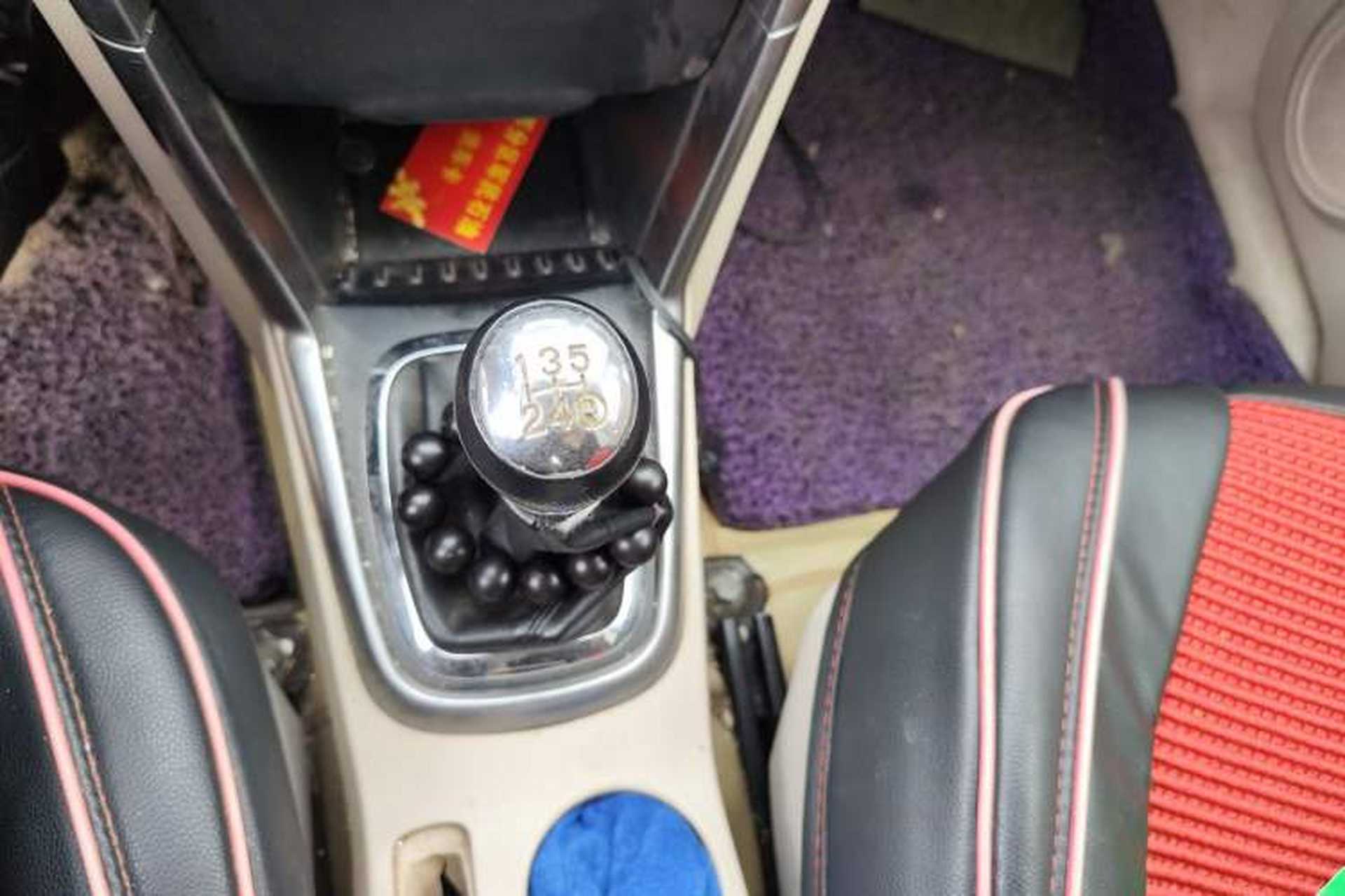 Used Chery Tiggo 3 2014 1.6L Manual Fashion Edition Gear Lever