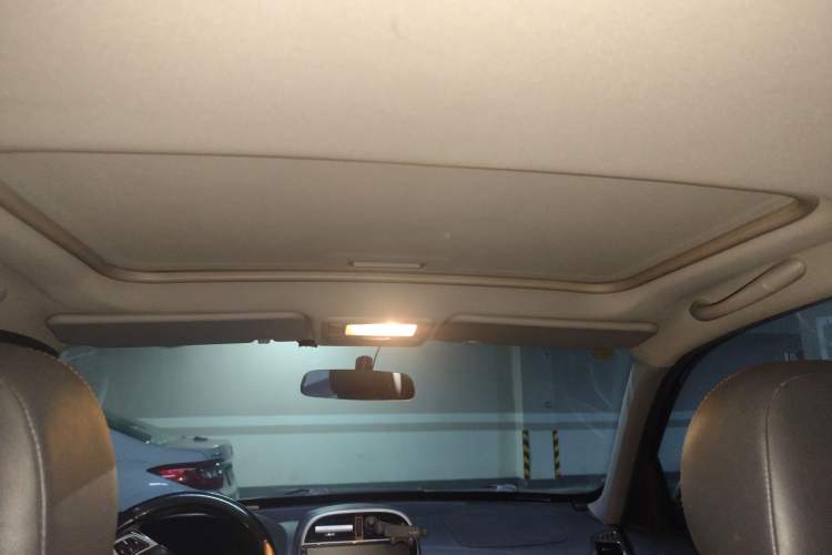 Used Chery Tiggo 3 2014 1.6L Manual Zhishang Edition Headliner