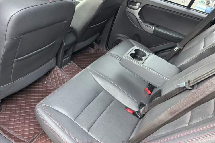Used Chery Tiggo 3 2014 1.6L Manual Zhishang Edition Interior 3