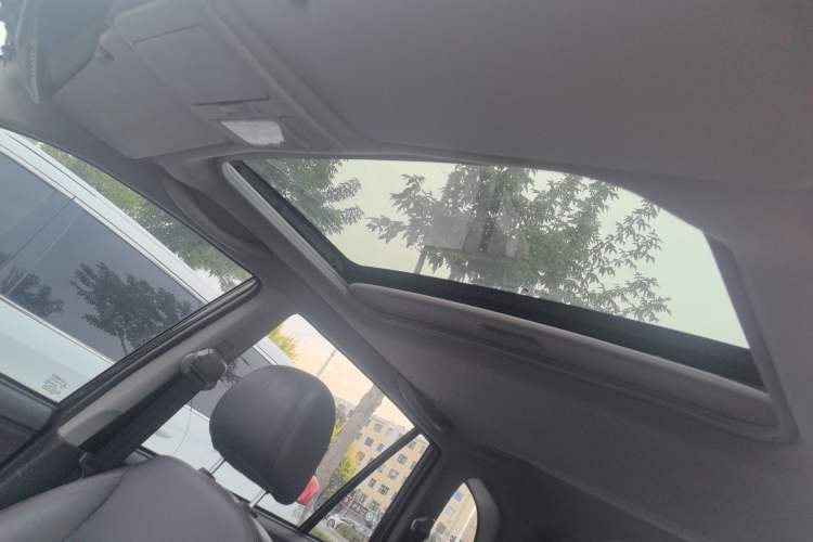 Used Chery Tiggo 3 2014 1.6L Manual Zhishang Edition Interior 4