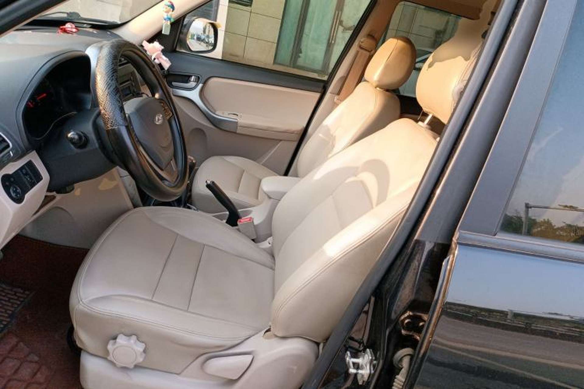Used Chery Tiggo 3 2014 1.6L Manual Zhishang Edition Left Front Seat