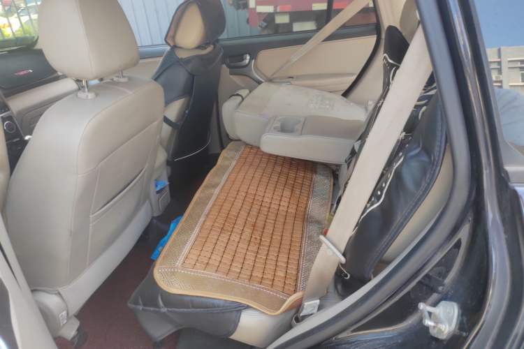 Used Chery Tiggo 3 2014 1.6L Manual Zhishang Edition Left Rear Seat