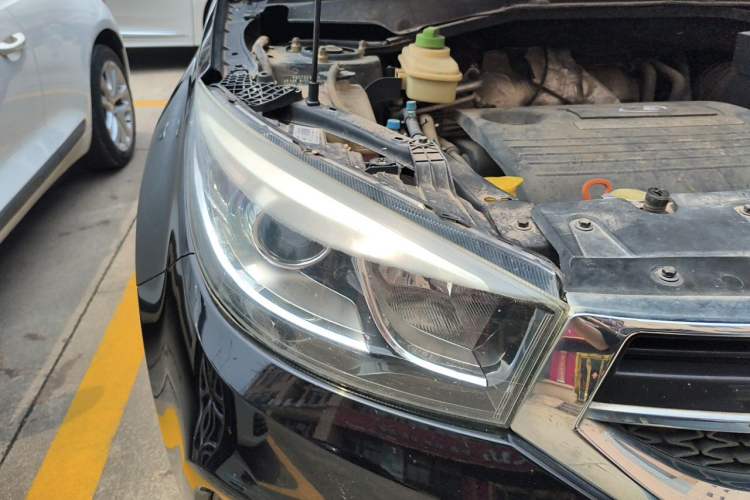 Used Chery Tiggo 3 2014 1.6L Manual Zhishang Edition Right Front Headlight