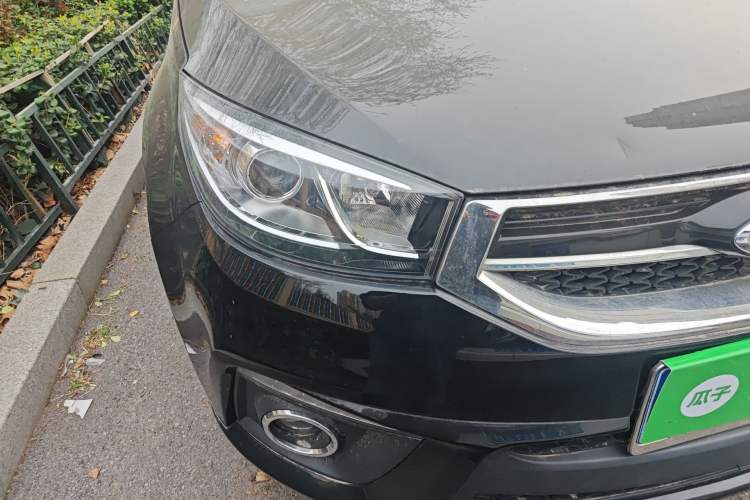 Used Chery Tiggo 3 2014 1.6L Manual Zhishang Edition Right Front Headlight
