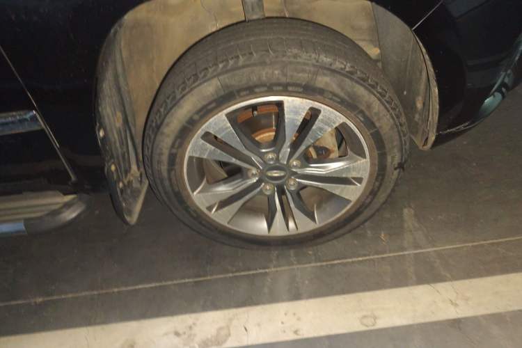 Used Chery Tiggo 3 2014 1.6L Manual Zhishang Edition Right Front Wheel Hub