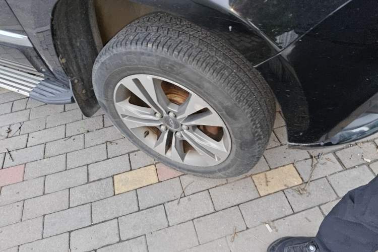 Used Chery Tiggo 3 2014 1.6L Manual Fashion Edition Right Front Wheel Hub