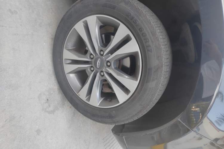 Used Chery Tiggo 3 2014 1.6L Manual Zhishang Edition Right Front Wheel Hub