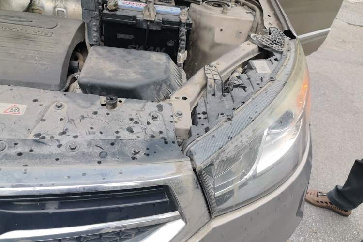 Used Chery Tiggo 3 2014 1.6L Manual Zhishang Edition Engine Bay Left
