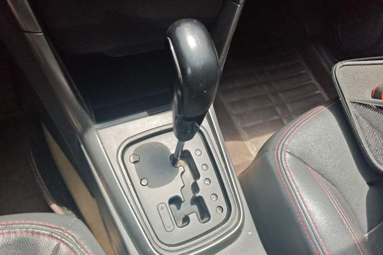 Used Chery Tiggo 3 2014 1.6L CVT ZhiShang Edition Gear Lever
