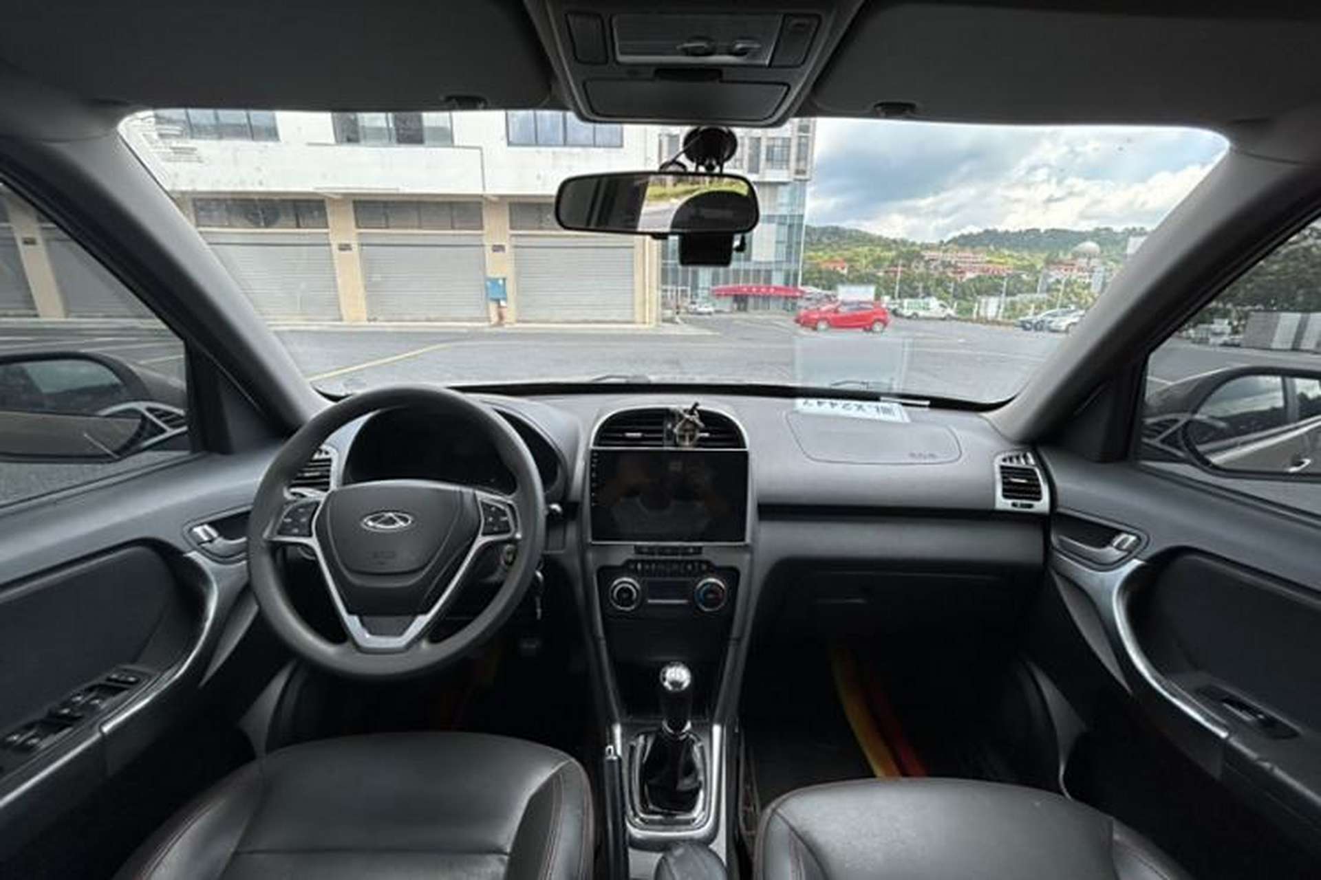 Used Chery Tiggo 3 2014 1.6L Manual Zhishang Edition Interior 1