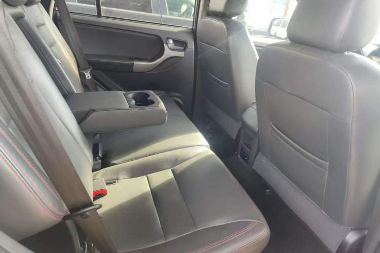 Used Chery Tiggo 3 2014 1.6L CVT ZhiShang Edition Interior 6