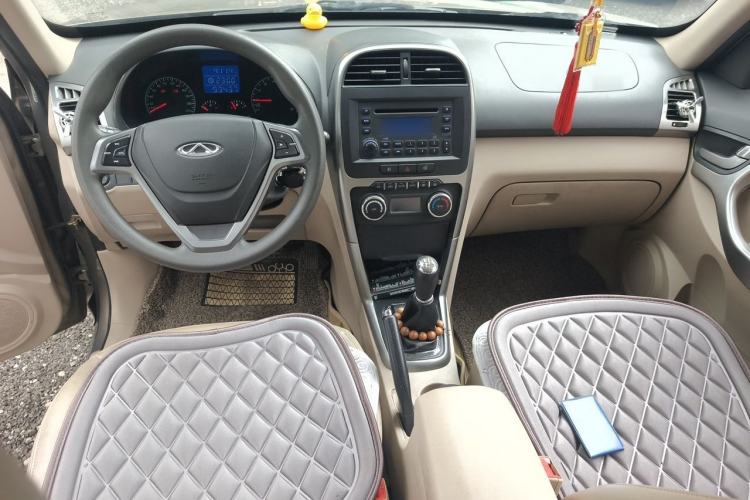 Used Chery Tiggo 3 2014 1.6L Manual Zhishang Edition Center Console