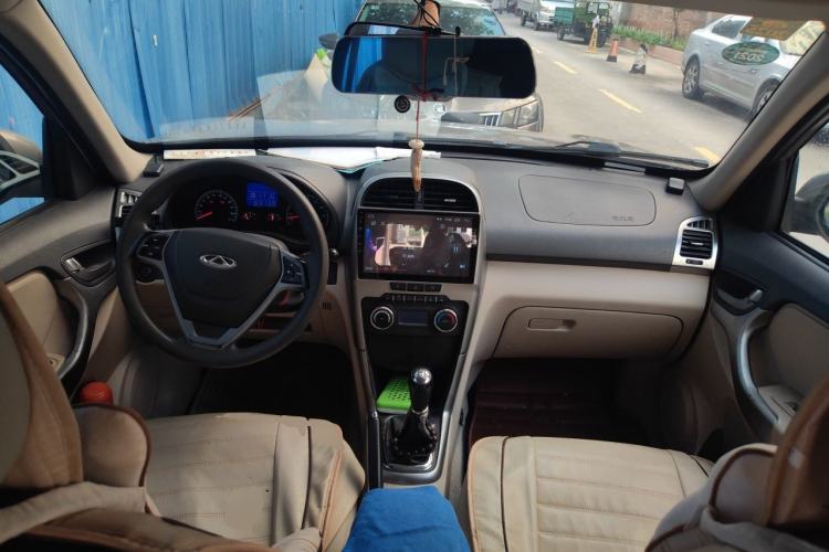 Used Chery Tiggo 3 2014 1.6L Manual Zhishang Edition Center Console