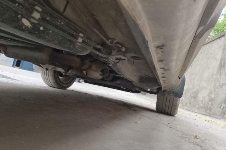 Used Chery Tiggo 3 2014 1.6L CVT ZhiShang Edition Chassis Rear Right