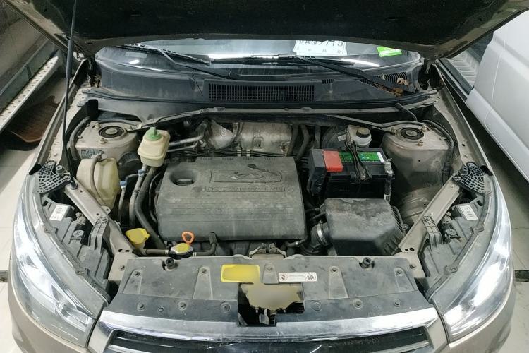 Used Chery Tiggo 3 2014 1.6L Manual Zhishang Edition Engine Bay