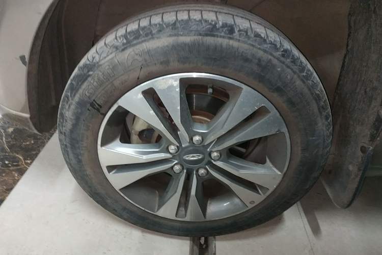 Used Chery Tiggo 3 2014 1.6L Manual Zhishang Edition Exterior 7