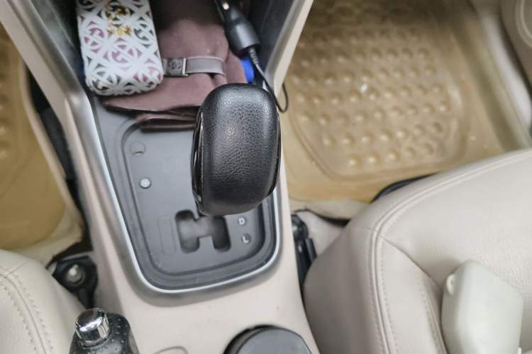 Used Chery Tiggo 3 2014 1.6L CVT ZhiShang Edition Gear Lever