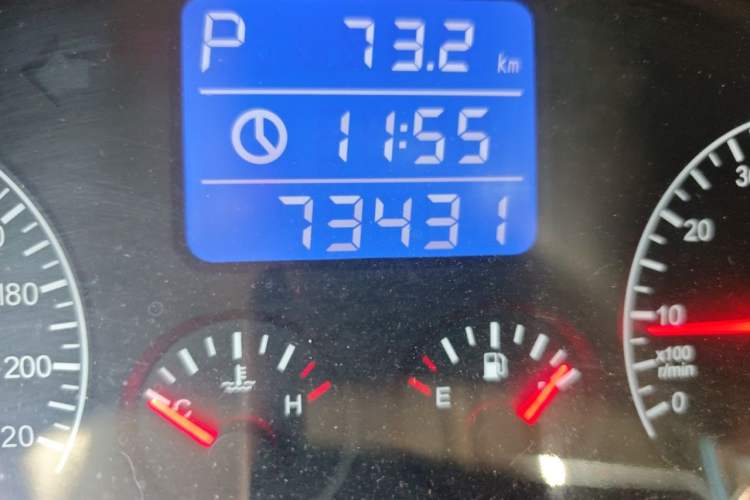 Used Chery Tiggo 3 2014 1.6L CVT ZhiShang Edition Odometer Close Up