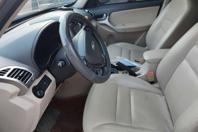 Used Chery Tiggo 3 2014 1.6L CVT ZhiShang Edition Driver Seat