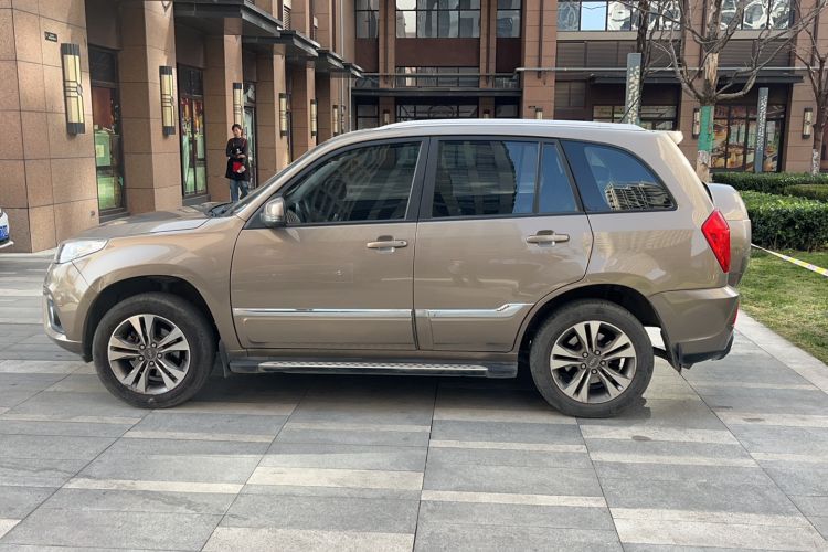 Used Chery Tiggo 3 2014 1.6L Manual Zhishang Edition Exterior 5
