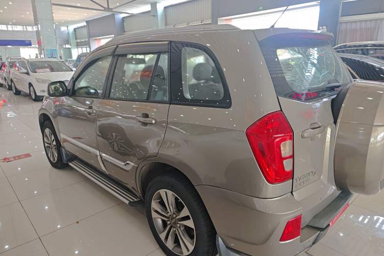 Used Chery Tiggo 3 2014 1.6L CVT ZhiShang Edition Exterior 5