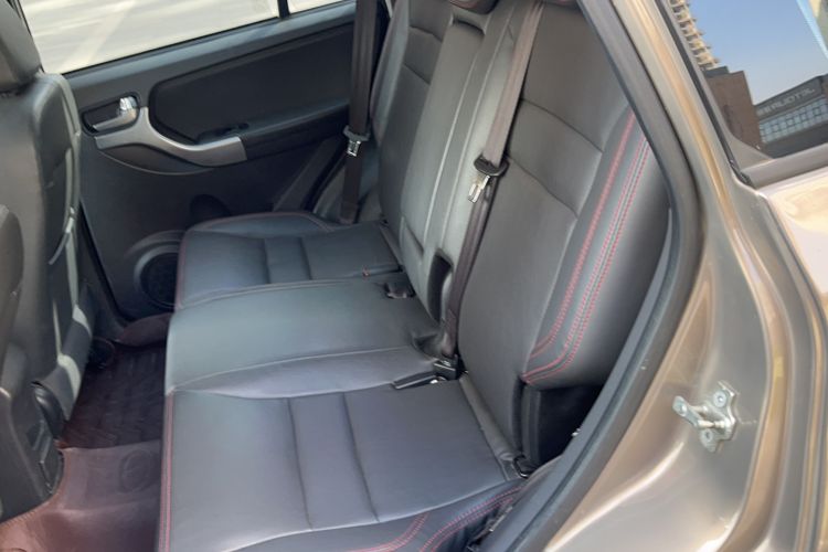 Used Chery Tiggo 3 2014 1.6L Manual Zhishang Edition Interior 1