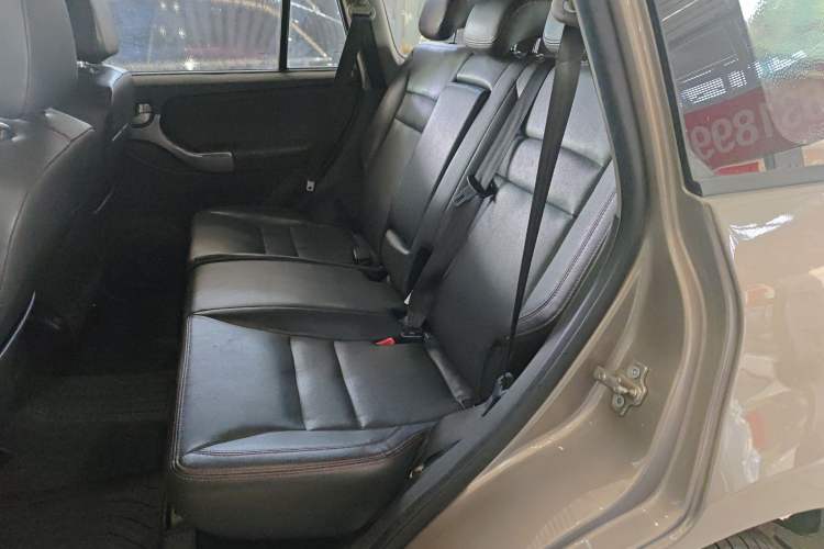 Used Chery Tiggo 3 2014 1.6L CVT ZhiShang Edition Interior 1
