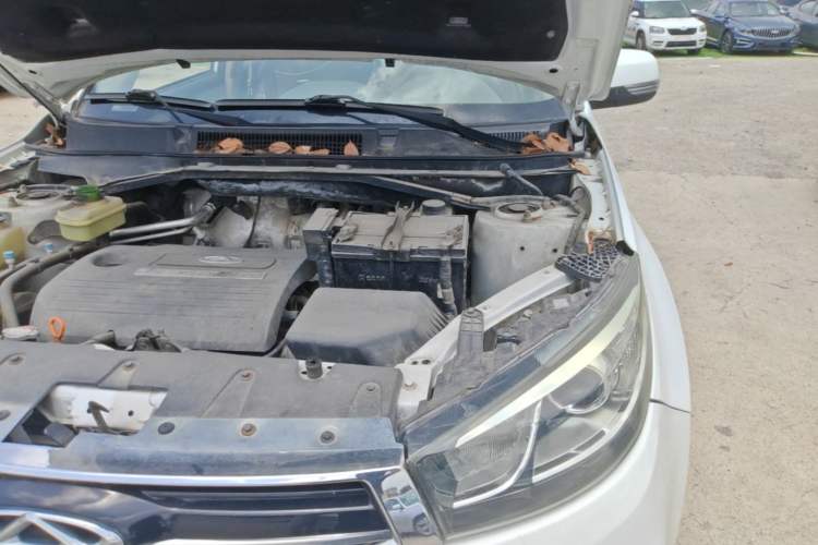 Used Chery Tiggo 3 2014 1.6L Manual Zhishang Edition Engine Bay Left