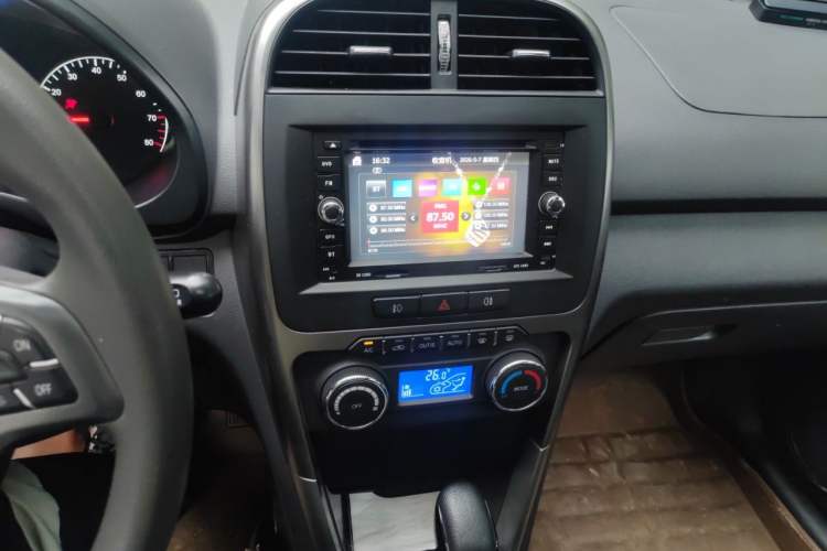 Used Chery Tiggo 3 2014 1.6L CVT ZhiShang Edition Audio And AC Panel