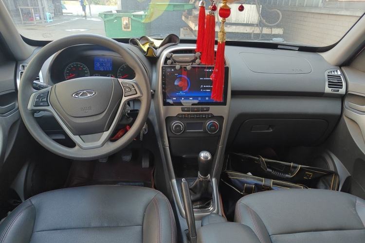 Used Chery Tiggo 3 2014 1.6L Manual Zhishang Edition Center Console
