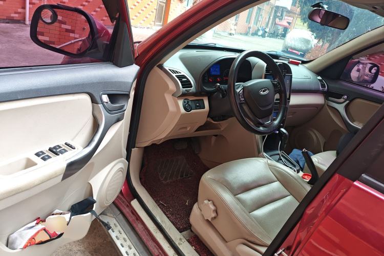 Used Chery Tiggo 3 2014 1.6L CVT ZhiShang Edition Driver Seat