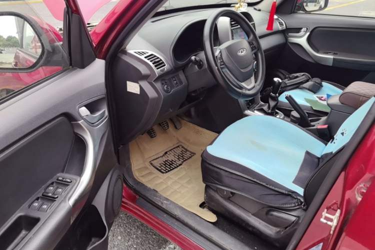 Used Chery Tiggo 3 2014 1.6L Manual Zhishang Edition Driver Seat