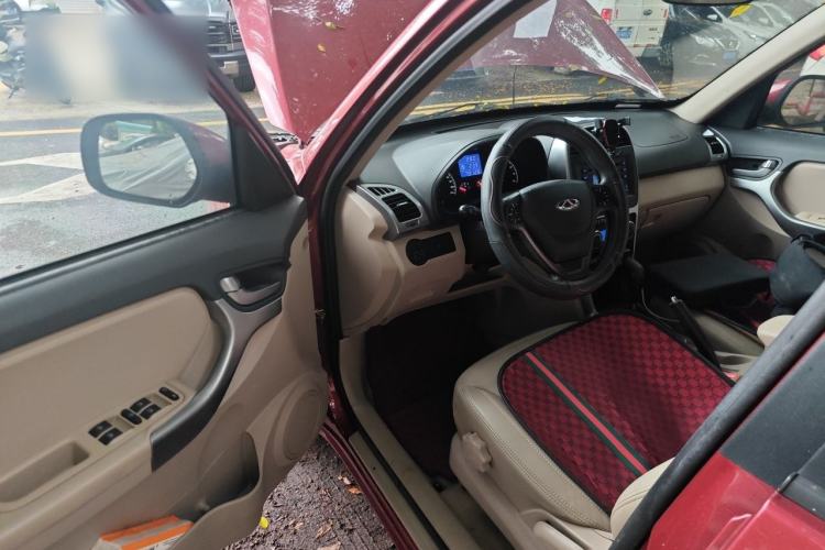 Used Chery Tiggo 3 2014 1.6L CVT ZhiShang Edition Driver Seat