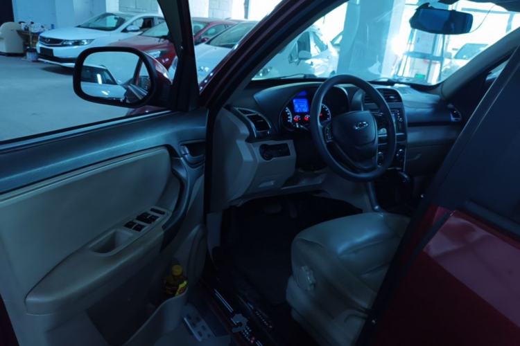 Used Chery Tiggo 3 2014 1.6L CVT Fashion Edition Driver Seat