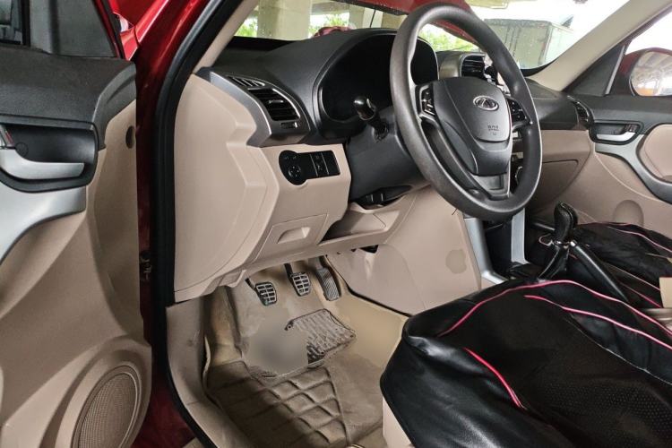 Used Chery Tiggo 3 2014 1.6L Manual Luxury Edition Driver Seat
