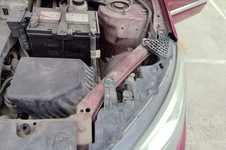 Used Chery Tiggo 3 2014 1.6L Manual Zhishang Edition Engine Bay Left