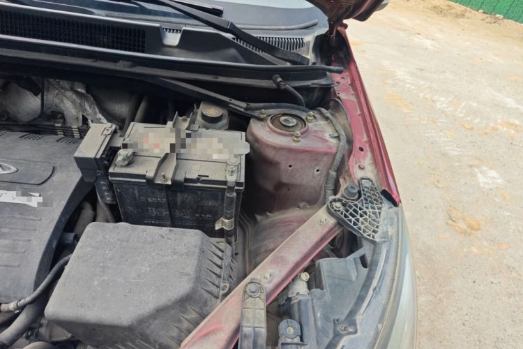 Used Chery Tiggo 3 2014 1.6L Manual Zhishang Edition Engine Bay Left