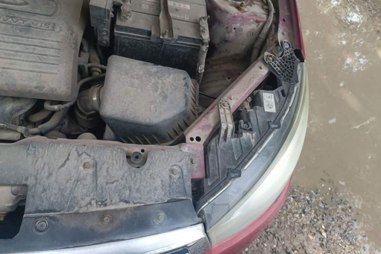 Used Chery Tiggo 3 2014 1.6L Manual Luxury Edition Engine Bay Left