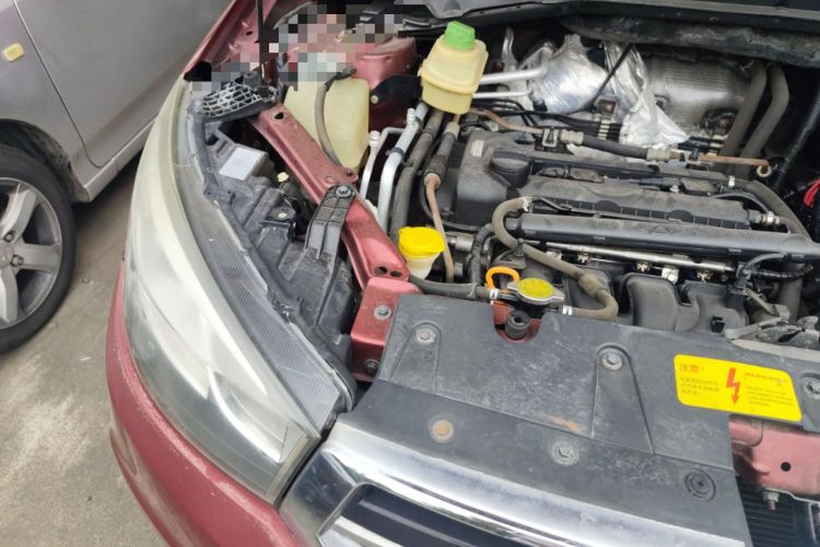 Used Chery Tiggo 3 2014 1.6L CVT ZhiShang Edition Engine Bay Right