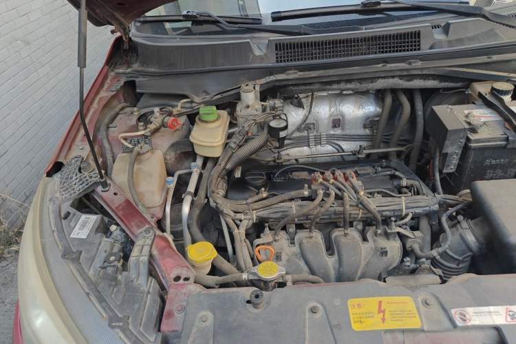 Used Chery Tiggo 3 2014 1.6L Manual Zhishang Edition Engine Bay Right