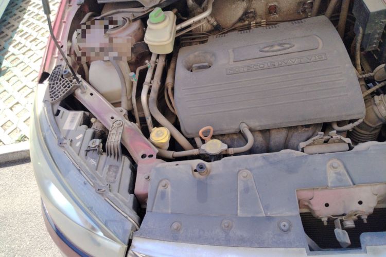 Used Chery Tiggo 3 2014 1.6L Manual Zhishang Edition Engine Bay Right