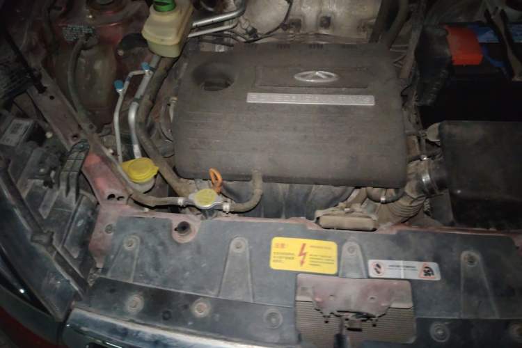 Used Chery Tiggo 3 2014 1.6L Manual Zhishang Edition Engine Bay Right